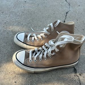 Converse barely used 61/2